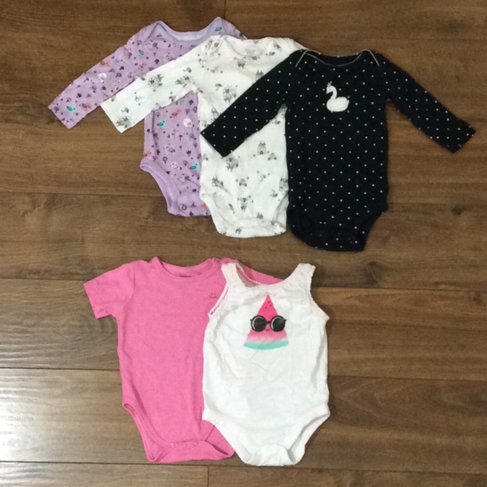 ❗️SOLD OUT ❗️ Baby Girl Bodysuit